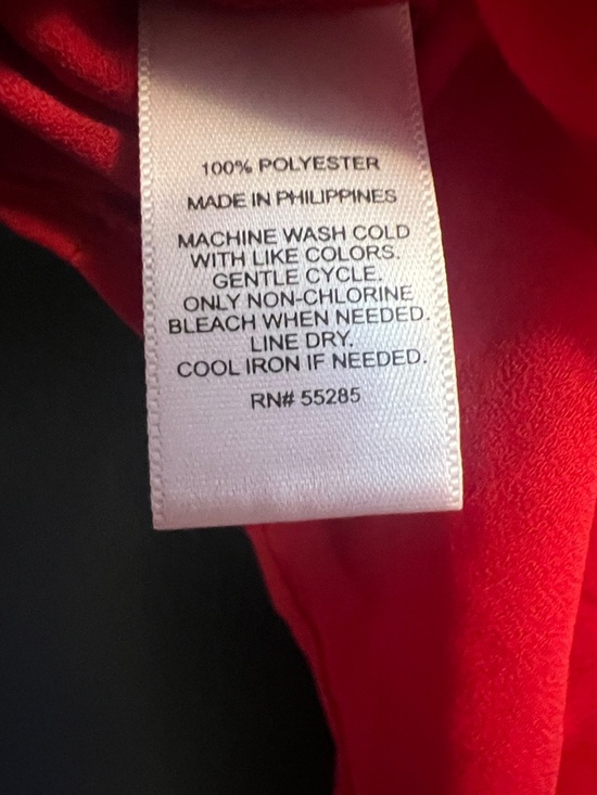 EXPRESS 🔥 Portofino Red Hot Button-Down Shirt - Picture 4 of 4